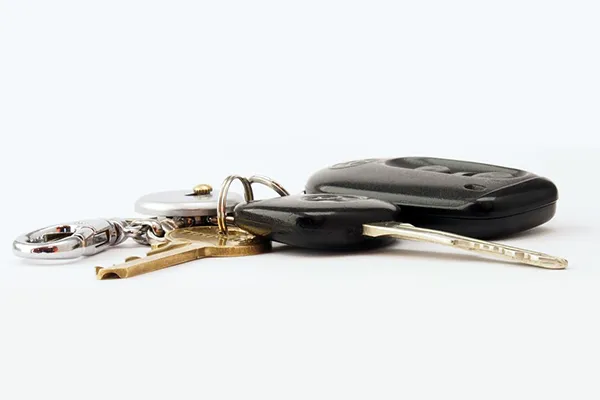 Locksmith Keys Santa Ana CA a couple of keys
